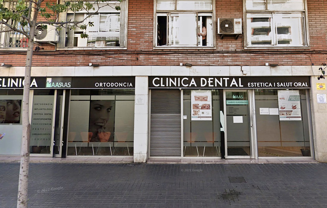 clínica dental Badal - Barcelona